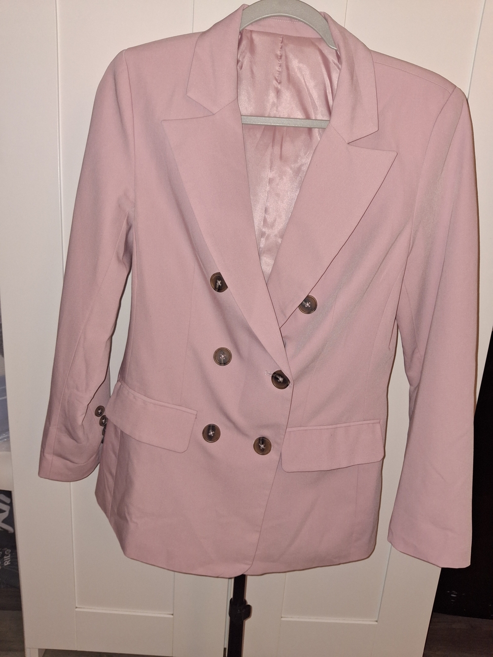 Women’s Double-Breasted Pink Blazer Jacket